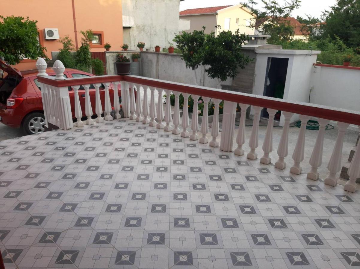 Apartments Todor Bar Exterior photo