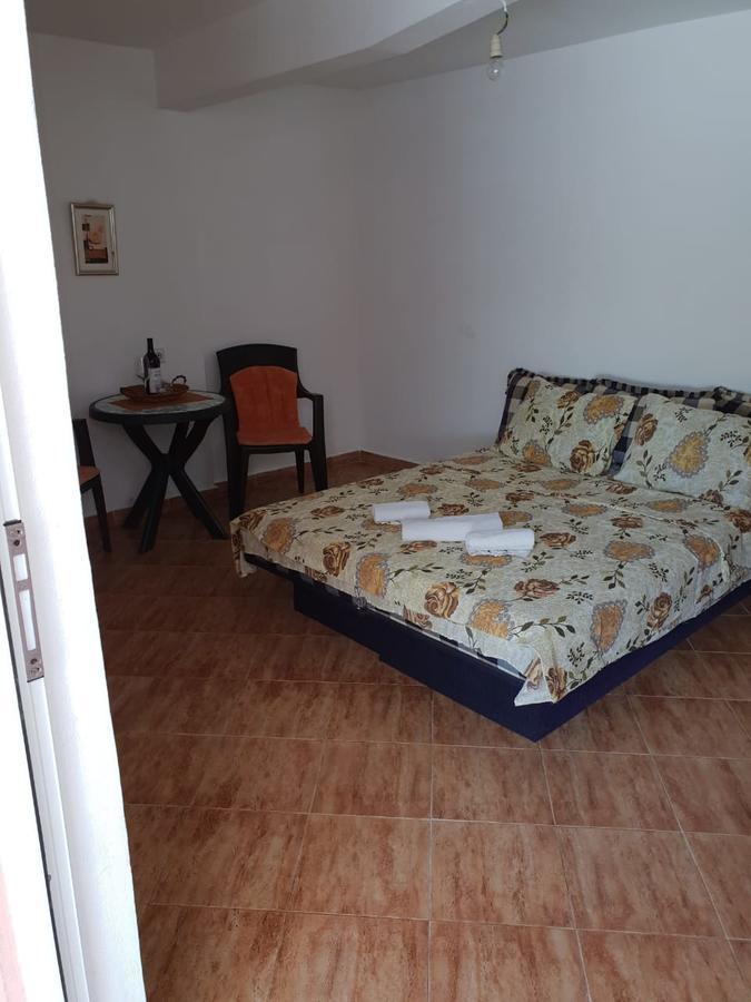 Apartments Todor Bar Exterior photo